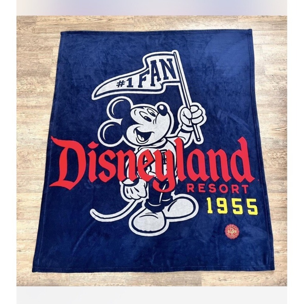 Disney Parks Disneyland Resort 1955 Mickey Mouse #1 Fan Fleece Throw Blanket